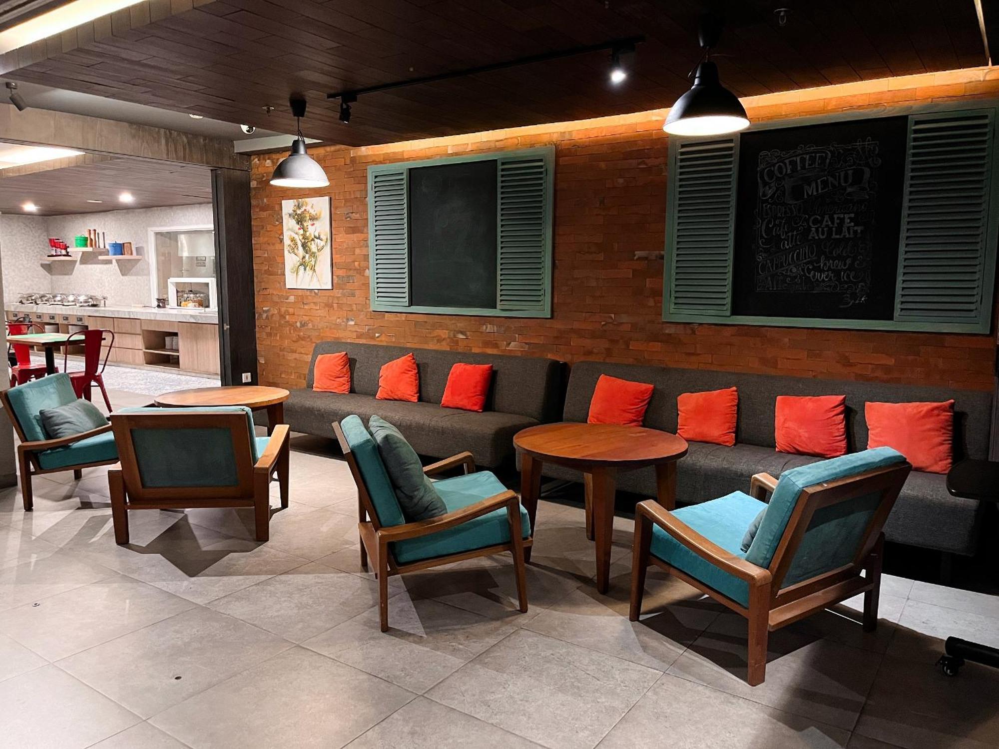 Luminor Hotel Legian Seminyak - Bali מראה חיצוני תמונה