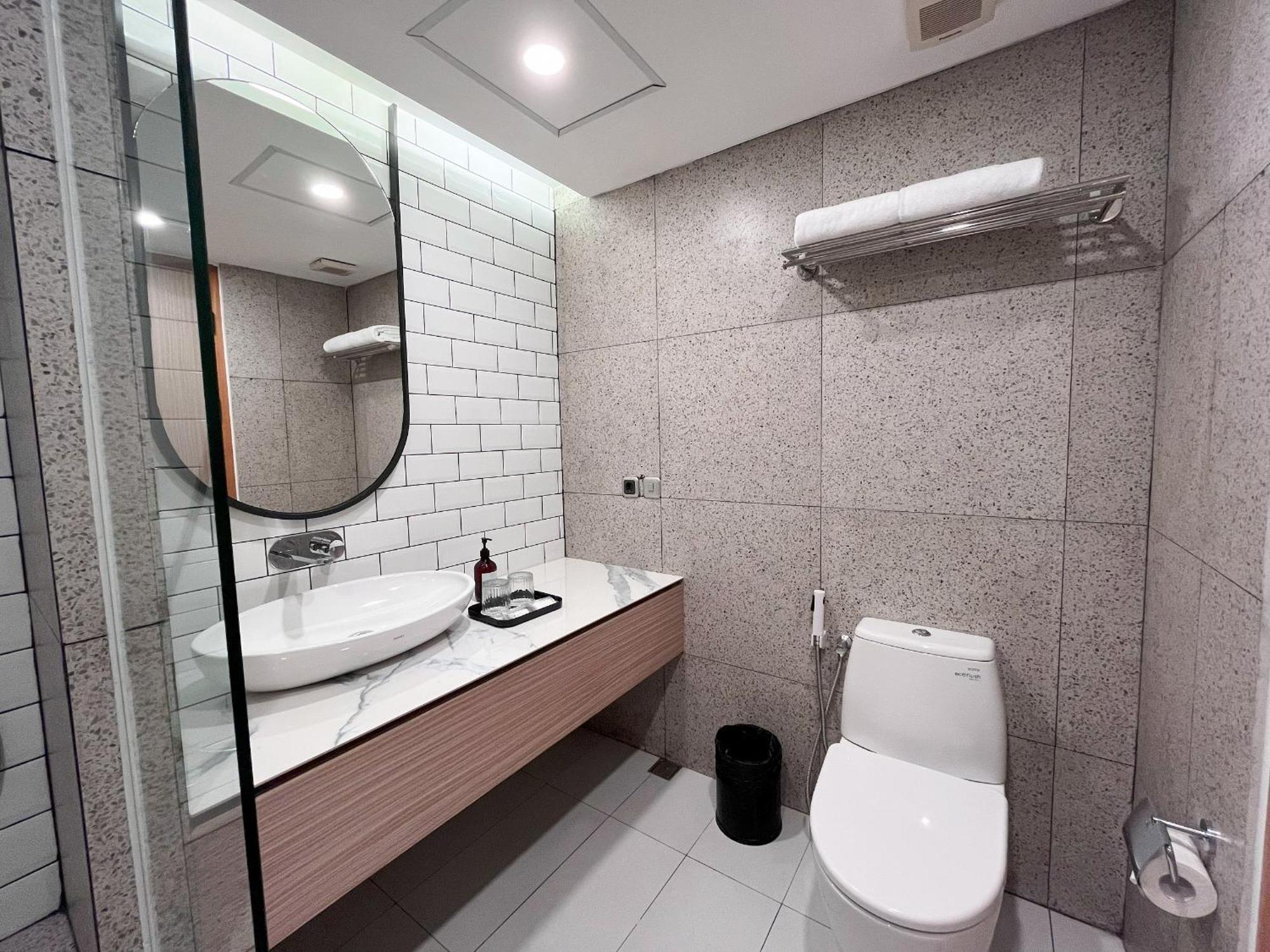 Luminor Hotel Legian Seminyak - Bali מראה חיצוני תמונה