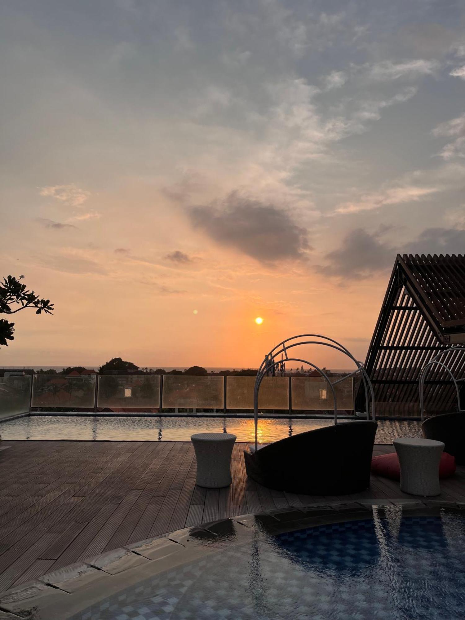 Luminor Hotel Legian Seminyak - Bali מראה חיצוני תמונה