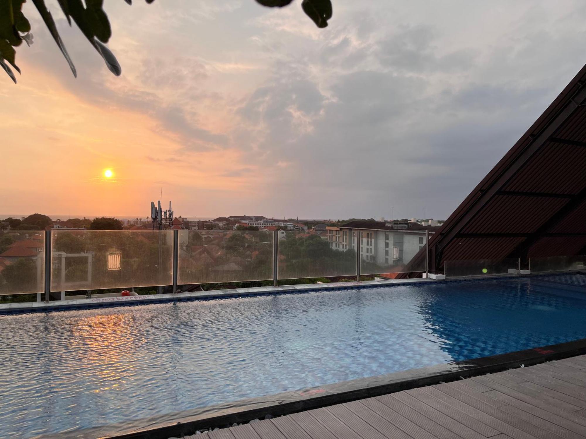 Luminor Hotel Legian Seminyak - Bali מראה חיצוני תמונה